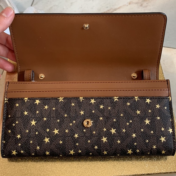 Brand New Michael Kors Convertible Crossbody Wallet Jet Set Charm Brown Multi - Picture 6 of 9